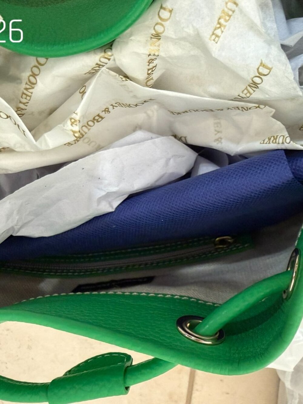 Dooney & Burke Drawstring Shoulder Bucket Bag Lucca Leather Kelly Grass Green - Picture 3 of 8